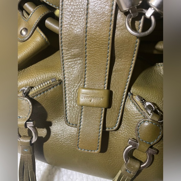 Ferragamo olive top handle bag - Picture 8 of 11